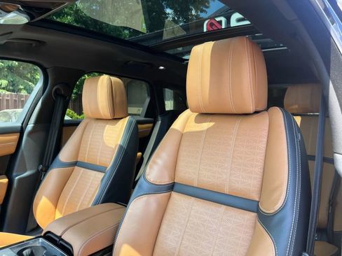 Used 2021 Land Rover Range Rover Velar R-Dynamic HSE AWD/4WD image 13