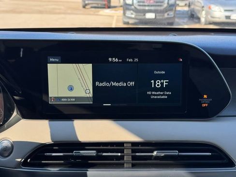 Used 2020 Hyundai Palisade Limited image 3