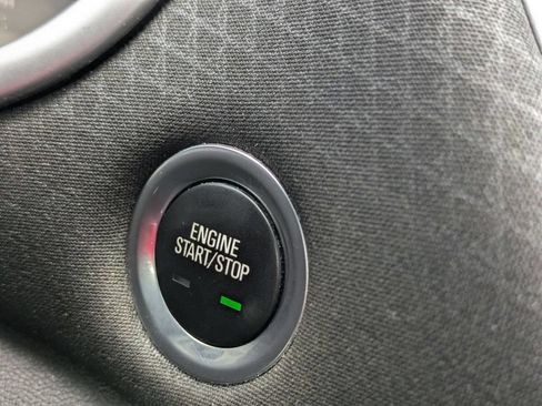 Used 2021 Chevrolet Malibu LS FWD image 25