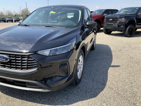 Used 2024 Ford Escape FWD image 16