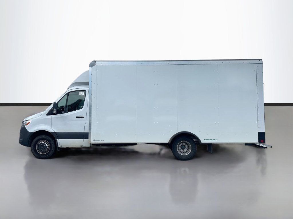 Used 2025 Mercedes-Benz Sprinter 3500 image 7
