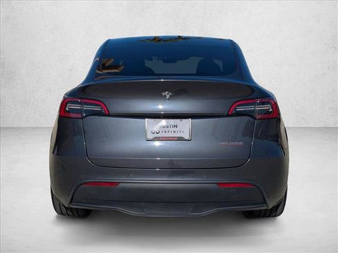 Used 2021 Tesla Model Y Performance image 7