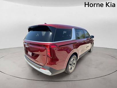 New 2026 Kia Carnival LXS