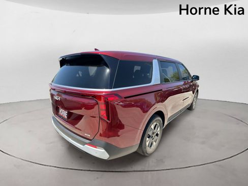 New 2026 Kia Carnival LXS FWD image 4