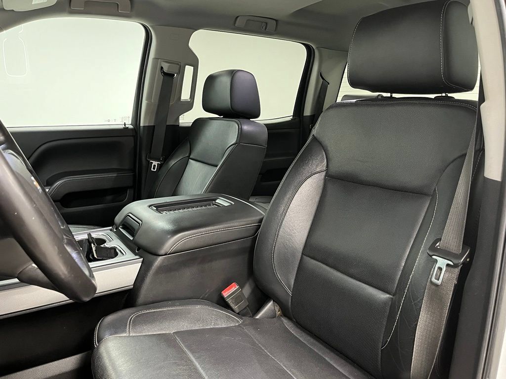 Used 2018 Chevrolet Silverado 2500 LTZ w/ Custom Sport Edition AWD/4WD image 22