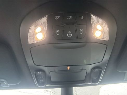 New 2026 Chrysler Pacifica Limited AWD/4WD image 33