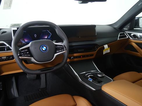 New 2026 BMW i4 eDrive40 w/ Premium Package image 18