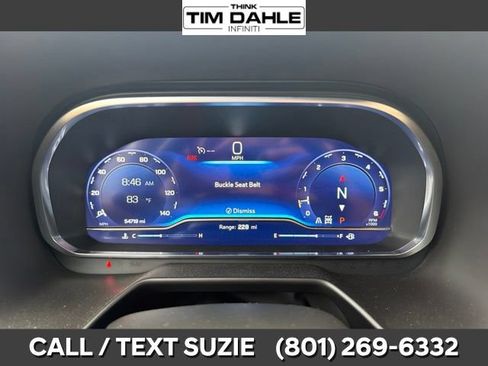 Used 2024 Chevrolet Tahoe Premier AWD/4WD image 3