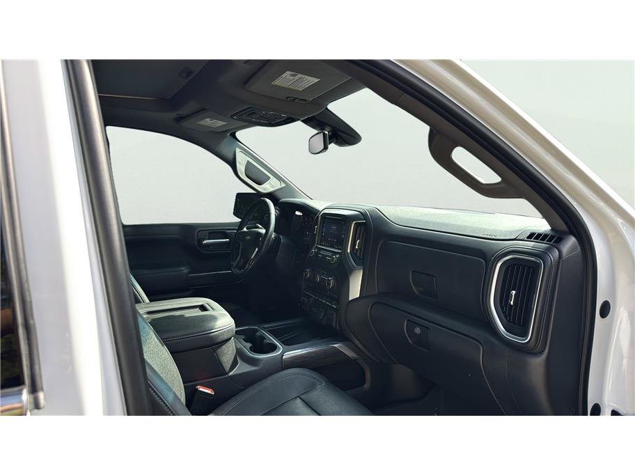 Used 2021 Chevrolet Silverado 1500 LTZ w/ LTZ Premium Package AWD/4WD image 25