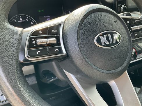 Used 2021 Kia Seltos LX AWD/4WD image 26