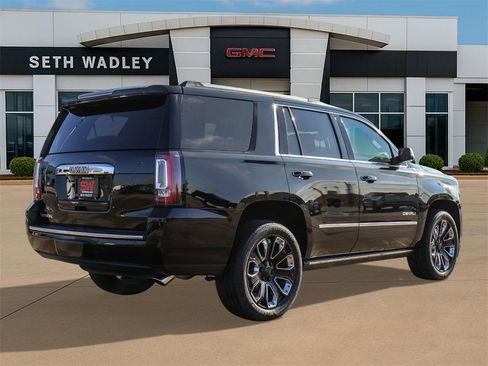 Used 2019 GMC Yukon Denali w/ Denali Ultimate Package image 7