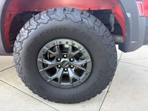 Used 2022 Ford F150 Raptor w/ Raptor 37 Performance Package AWD/4WD image 10