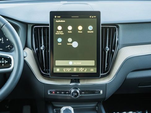 New 2026 Volvo XC60 B5 Core w/ Climate Package image 22