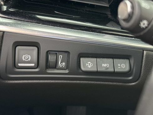 Used 2020 Cadillac XT6 Premium Luxury w/ Platinum Package FWD image 20