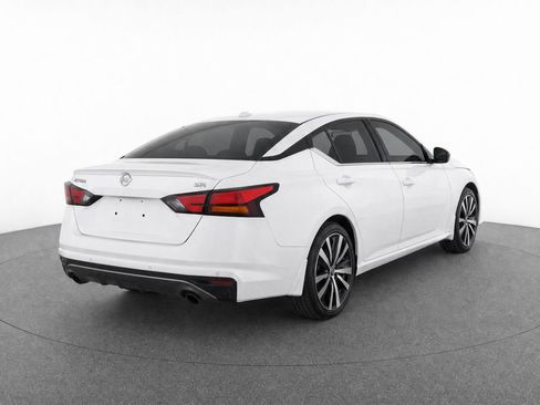 Used 2021 Nissan Altima 2.0 SR FWD image 6