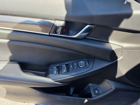 Used 2022 Honda Accord Sport image 14