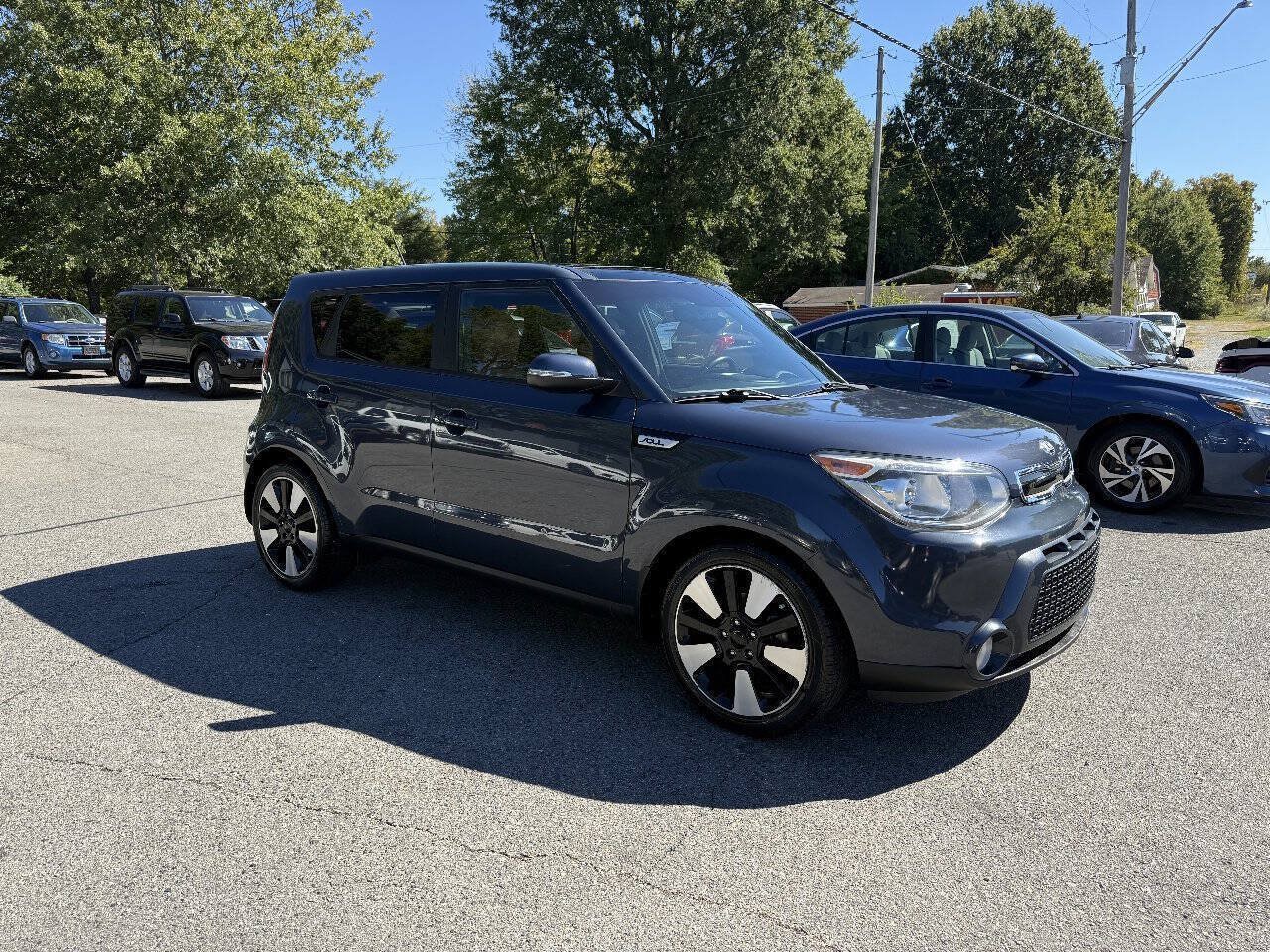 Used 2015 Kia Soul ! w/ Sun & Sound Package FWD image 4