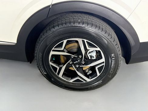 Used 2023 Kia Sportage LX AWD/4WD image 35