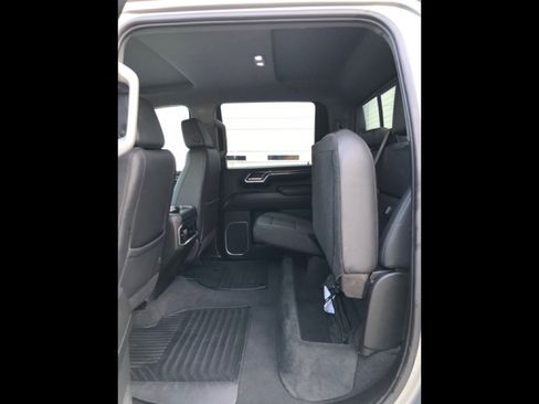 Used 2024 Chevrolet Silverado 2500 LTZ w/ LTZ Premium Package image 14