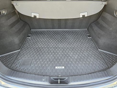 Used 2018 MAZDA CX-5 Touring w/ Preferred Equipment Package image 26