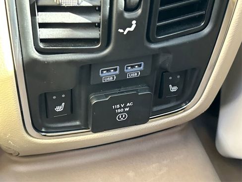 Certified 2020 Jeep Grand Cherokee Overland image 37