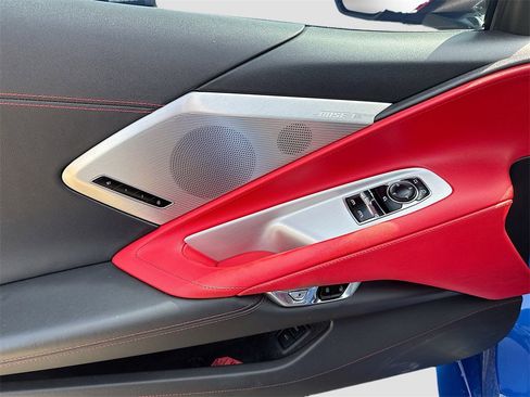 Used 2023 Chevrolet Corvette Stingray Preferred Cpe w/ Z51 Performance Package image 9