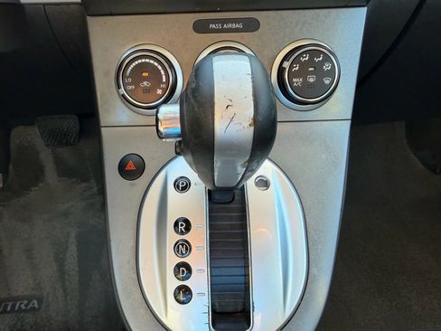 Used 2012 Nissan Sentra 2.0 SR w/ Special Edition Pkg image 13