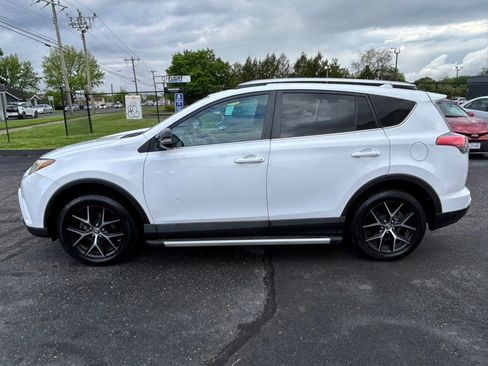 Used 2016 Toyota RAV4 SE AWD/4WD image 8