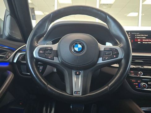 Used 2019 BMW M550i xDrive w/ Premium Package image 13