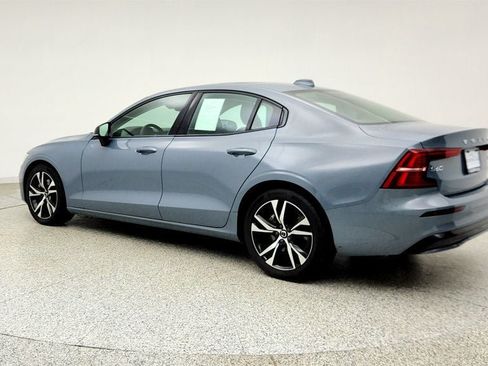 Used 2023 Volvo S60 B5 Core AWD/4WD image 7