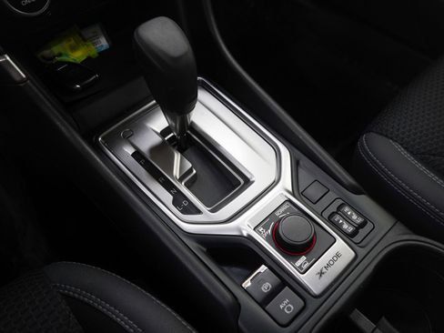 Used 2020 Subaru Forester Premium image 21