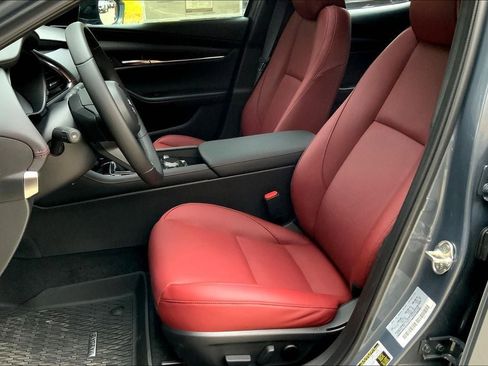 Used 2025 MAZDA MAZDA3 Carbon image 18