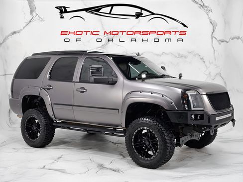 Used 2014 GMC Yukon Denali AWD/4WD image 1