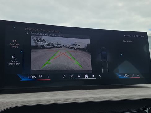 Used 2025 BMW 330i xDrive Sedan image 34