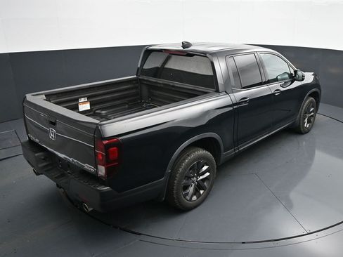 Used 2023 Honda Ridgeline Sport image 23