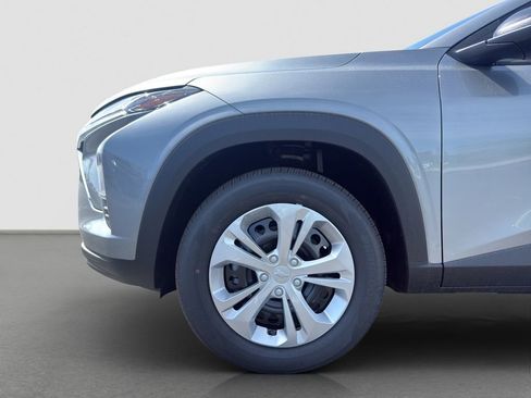 New 2026 Chevrolet Trax LS w/ Driver Confidence Package FWD image 16