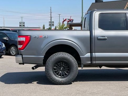 Used 2022 Ford F150 Lariat AWD/4WD image 8