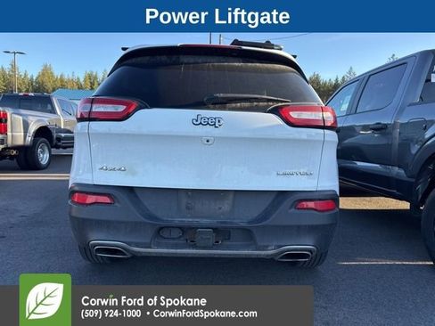 Used 2015 Jeep Cherokee Limited w/ Luxury Group image 8