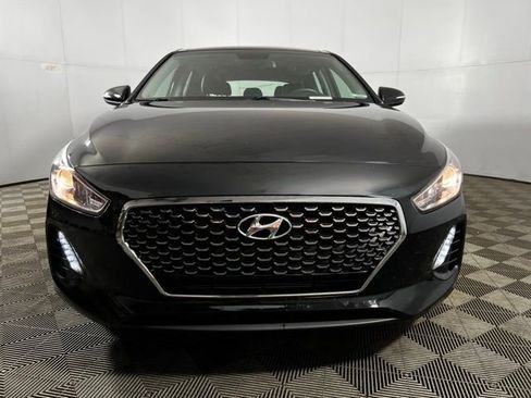 Used 2020 Hyundai Elantra GT w/ Style Package 02 image 2