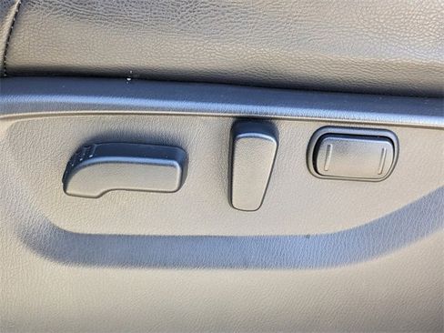 Used 2024 Nissan Armada SL w/ Midnight Edition Package image 23