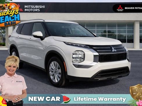 New 2026 Mitsubishi Outlander ES FWD image 1