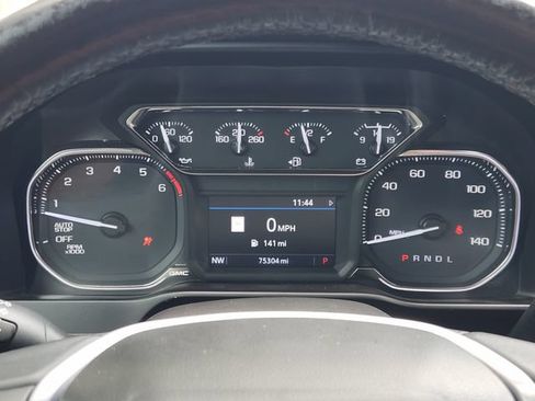 Used 2020 GMC Sierra 1500 SLT RWD image 16