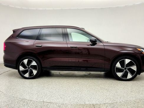 Used 2025 Volvo EX90 Ultra AWD/4WD image 4