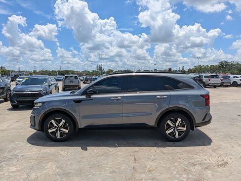Certified 2023 Kia Sorento EX FWD image 5