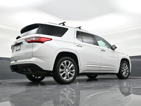 Used 2018 Chevrolet Traverse Premier w/ Driver Confidence II Package image 29