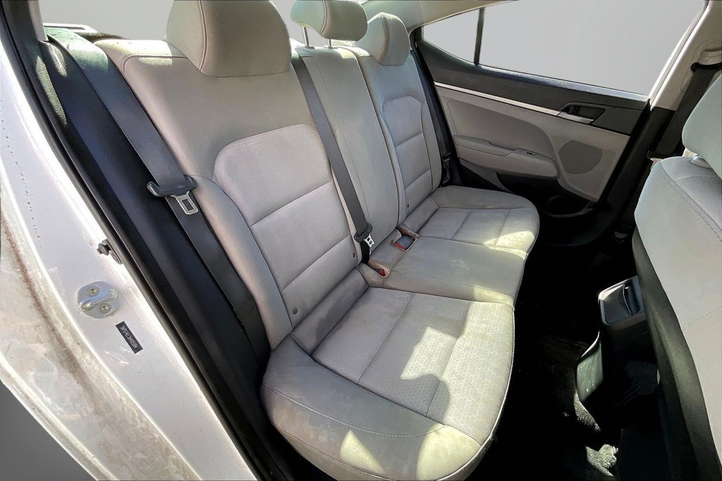 Used 2017 Hyundai Elantra SE FWD image 23