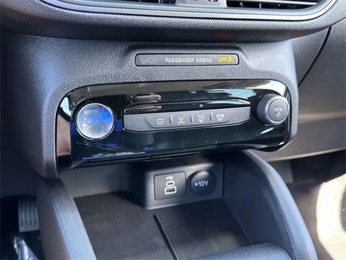 New 2025 Ford Escape SE image 26