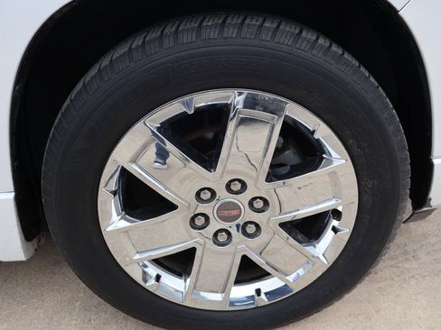 Used 2016 GMC Acadia Denali FWD image 9
