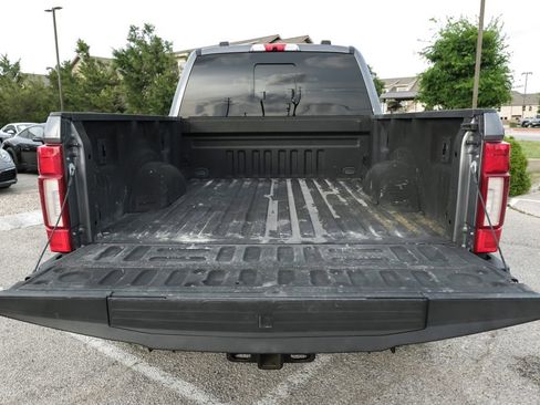 Used 2021 Ford F250 Platinum w/ FX4 Off-Road Package image 63