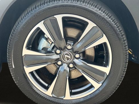 New 2026 Lexus UX 300h FWD image 12